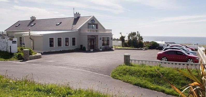 Coach House Lodge Rooms Lahinch Exterior foto